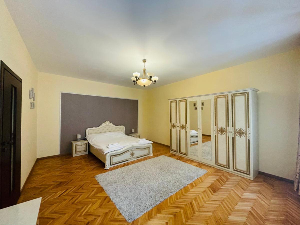 Londof Schei Apartments - Downtown Brašov Exteriér fotografie