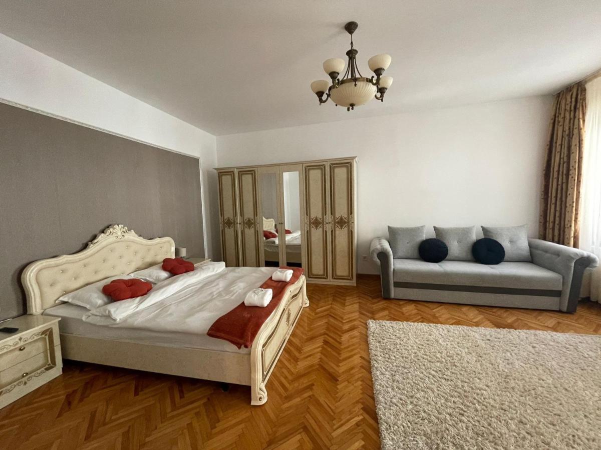 Londof Schei Apartments - Downtown Brašov Exteriér fotografie